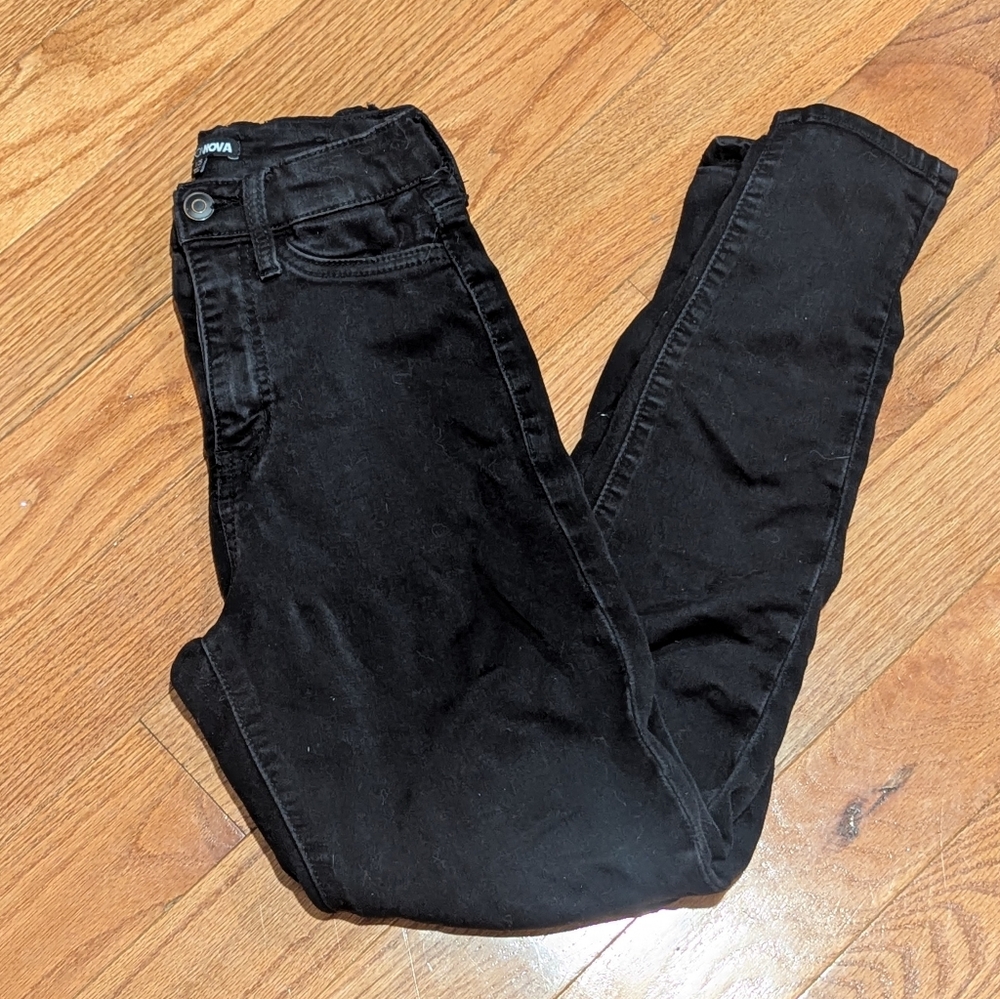 Fashion Nova Black Faded Skinny Jeans Size 1/25